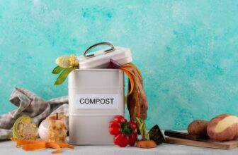 Arrangement of compost made of rotten food